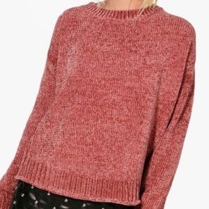 Romeo & Juliet Couture Knit Chenille Pullover